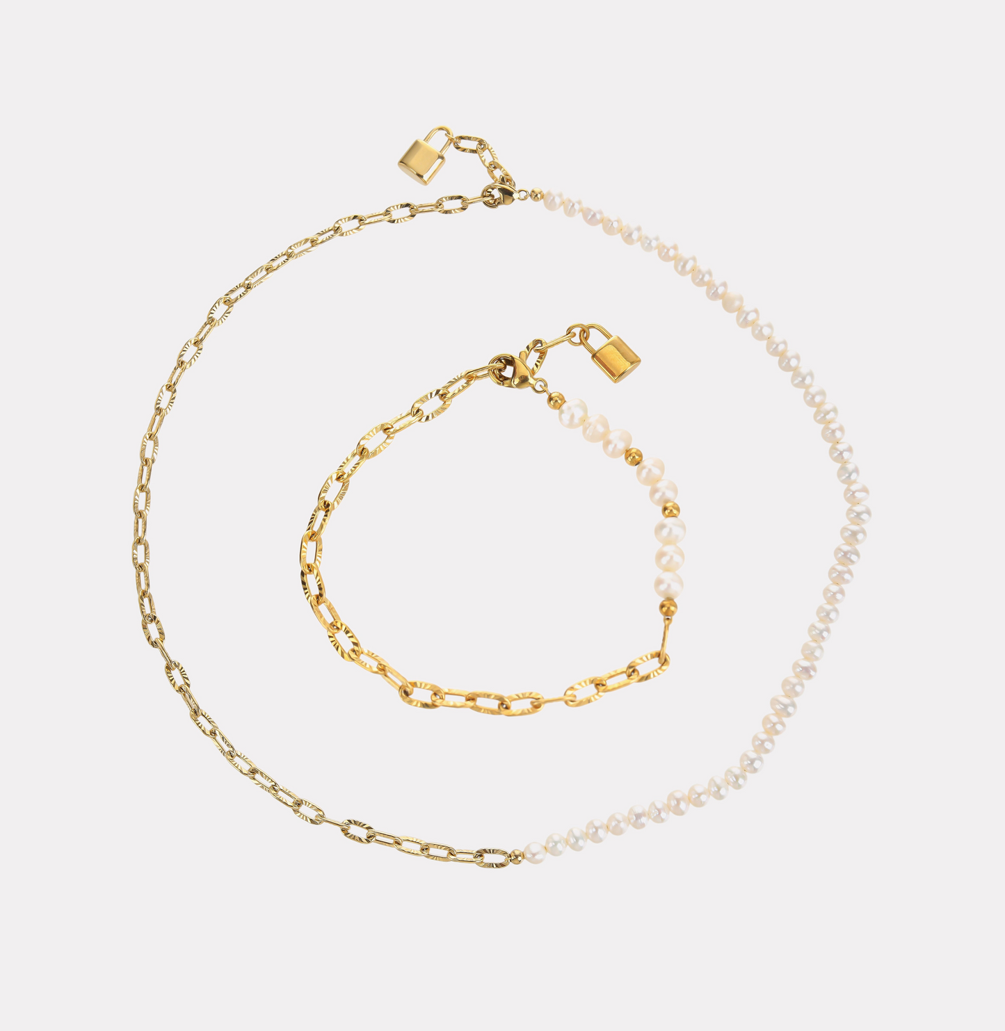 Pearl Necklace and Bracelet Set