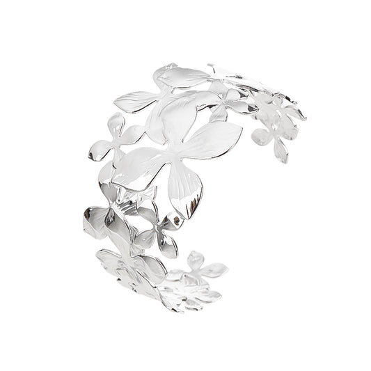 Flower shape bangle