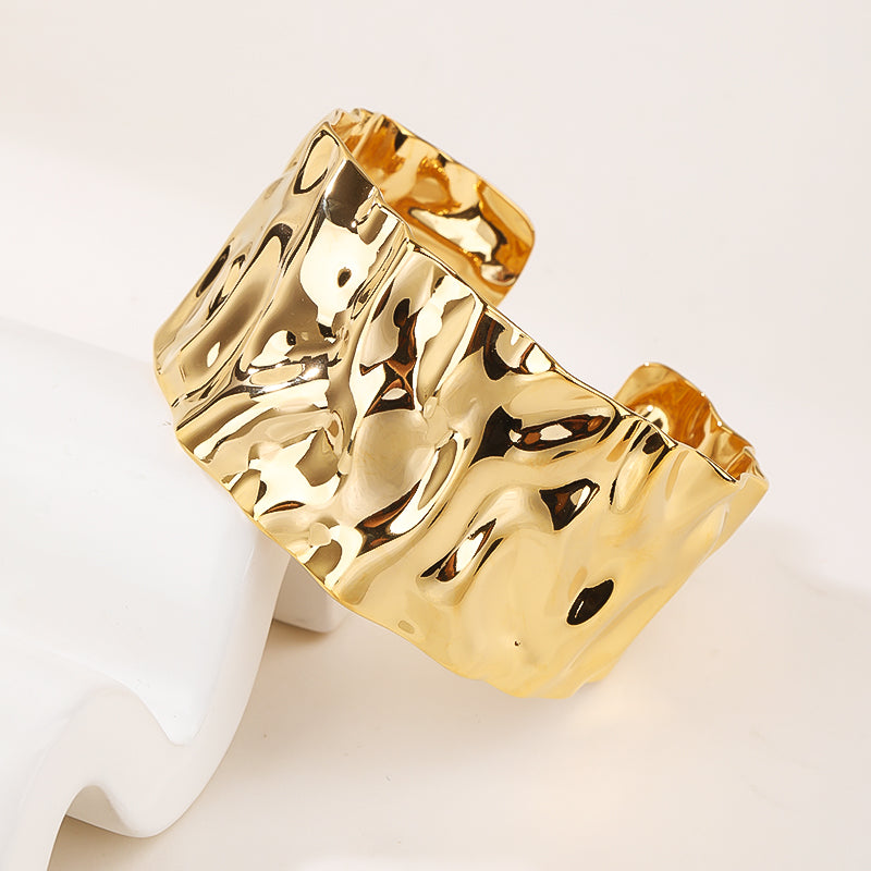 Gold Bangles Cuff Bracelets for Women Non Tarnish Chunky Gold Trendy Jewelry Christmas Gifts