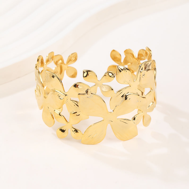Gold Plated Hollow Filigree Heart Flower Bangle Bracelet - Holiday Sale