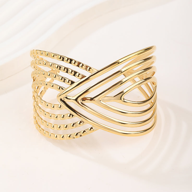 Metal Circle Artistic Hollow Flower Pattern Open End Cuff Bangle Bracelet