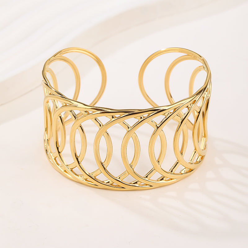 Open Cuff Bangle Bracelet Stainless Steellotus bracelet Elegant Hollow Carved Adjustable Bracelet for Women Boho Floral Jewelry Gift