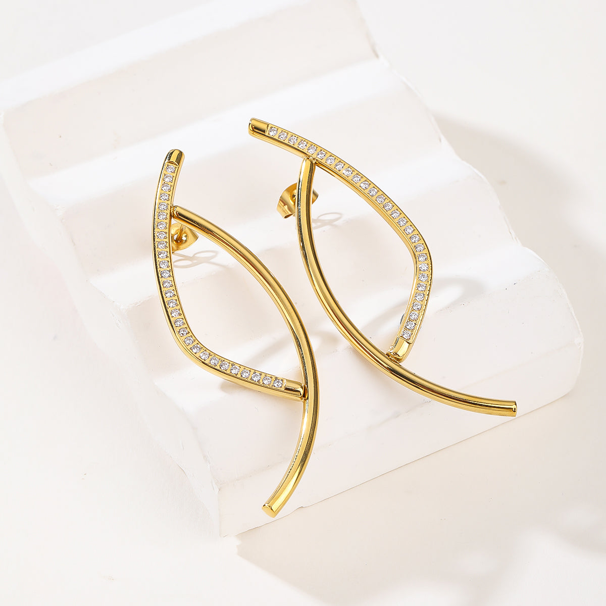 Chunky Gold Statement Jewelry Set for Women Bold Golden Choker Necklace earring Set Minimalist Open Adjustable Geometric Collar
