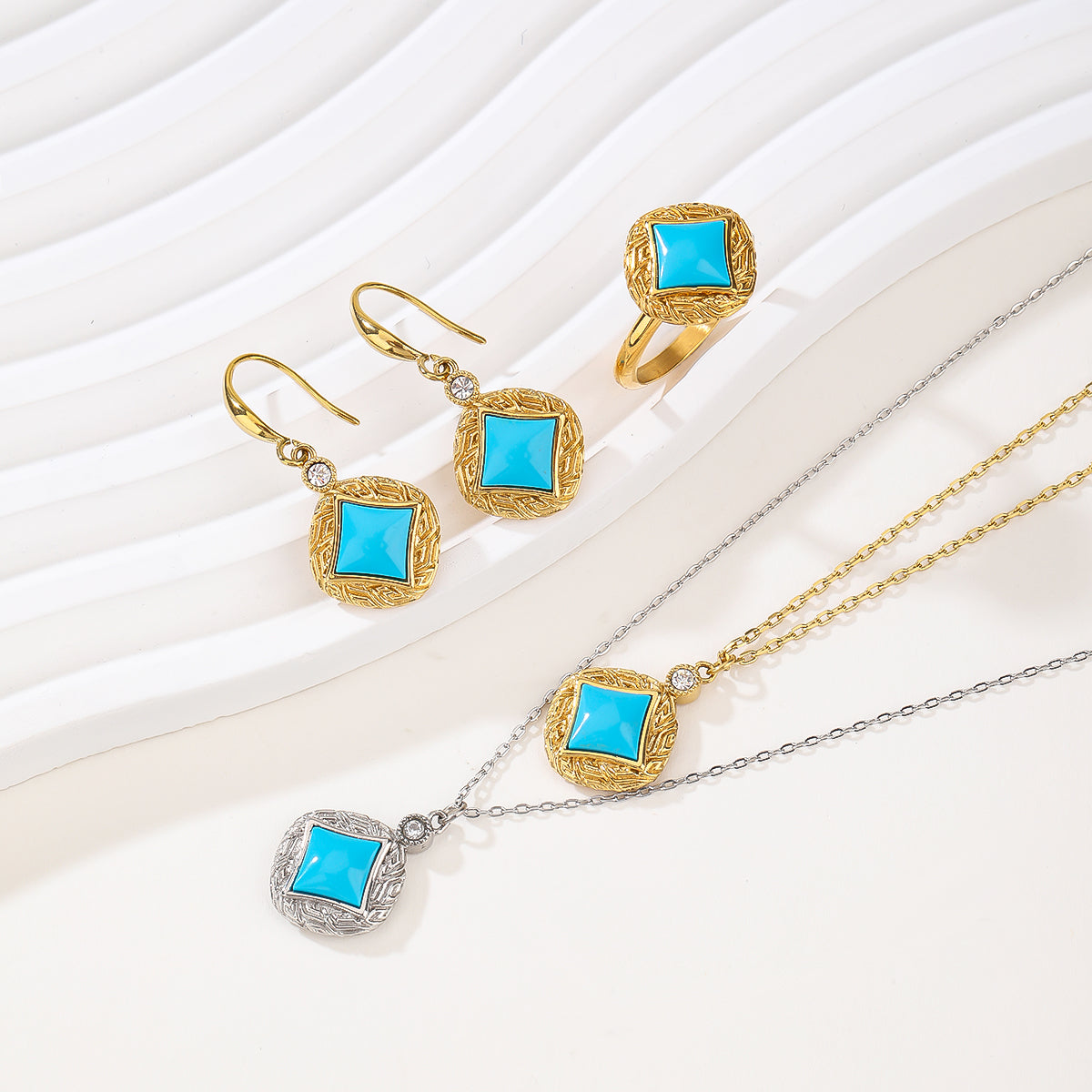 Bohemian Turquoise Jewelry for Women Western Set Adjustable Rings and Necklace Vintage Drop Earrings Bracelet Turquoise Jewelry