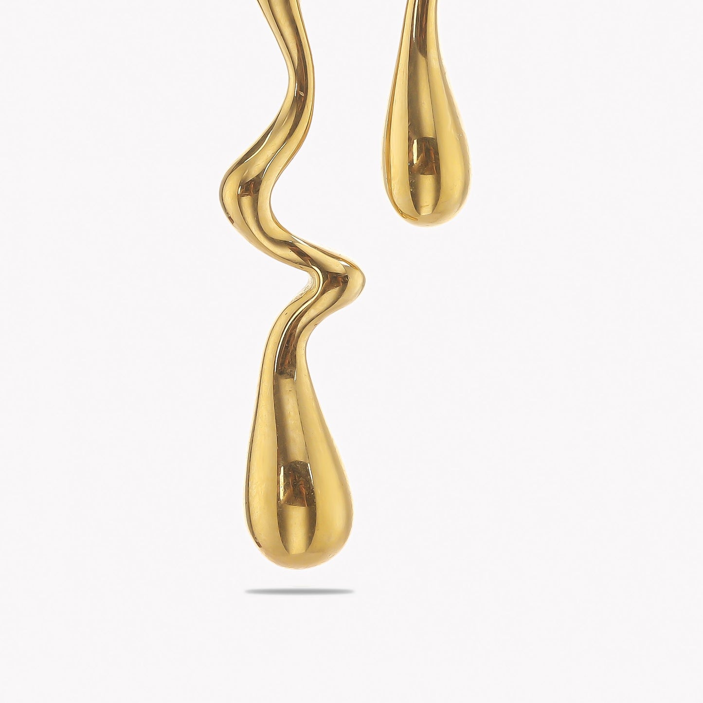 Eva&Elio Irregular Drop Earring