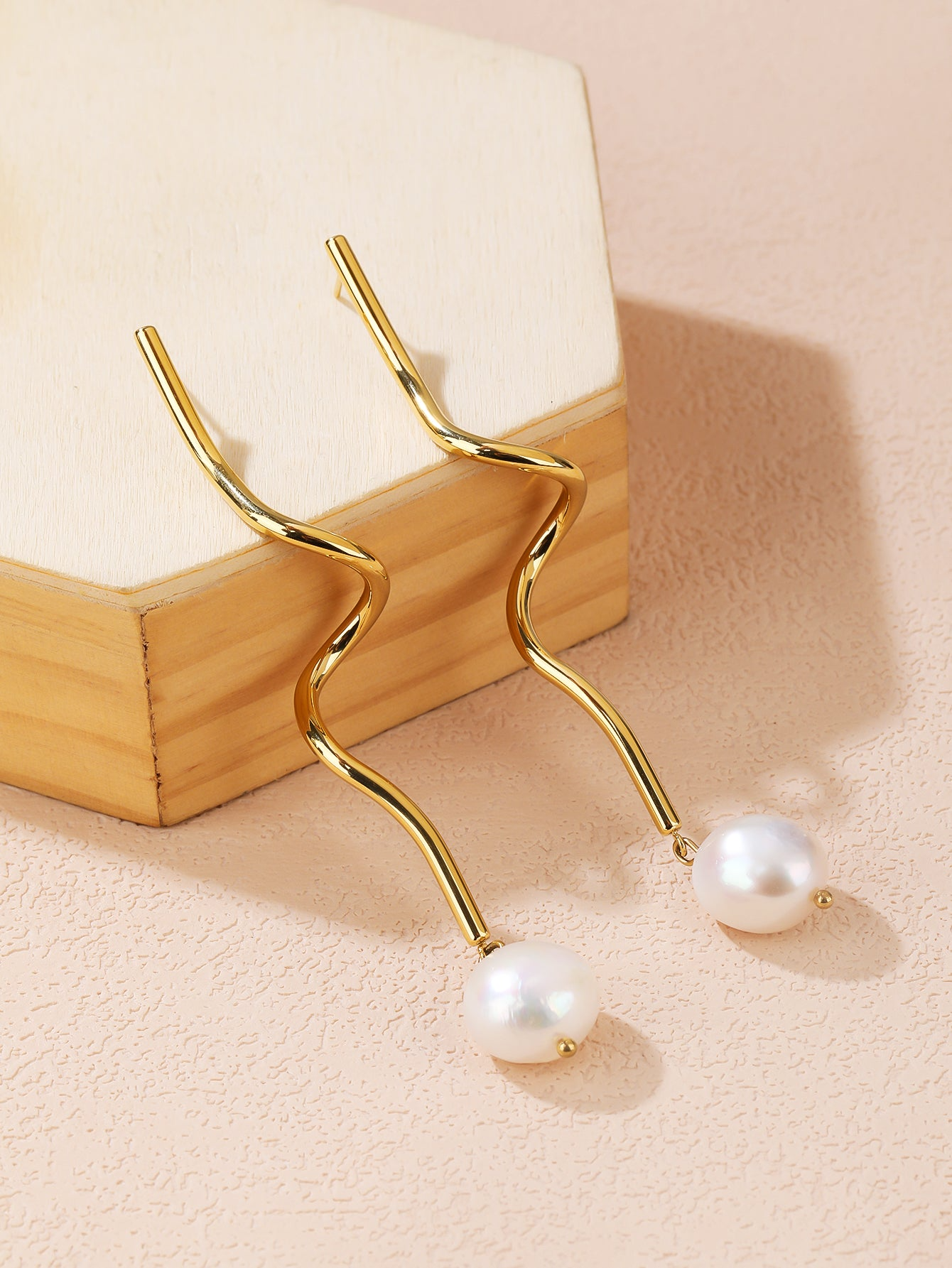 Wavy Sticks With Dropped Pearl Earrings